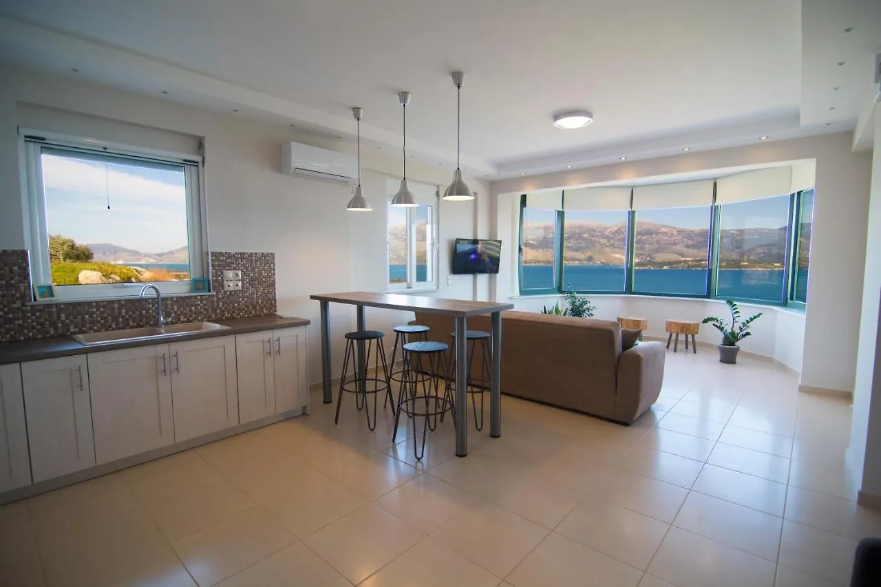 Loggos view apartments Lixouri Griekenland